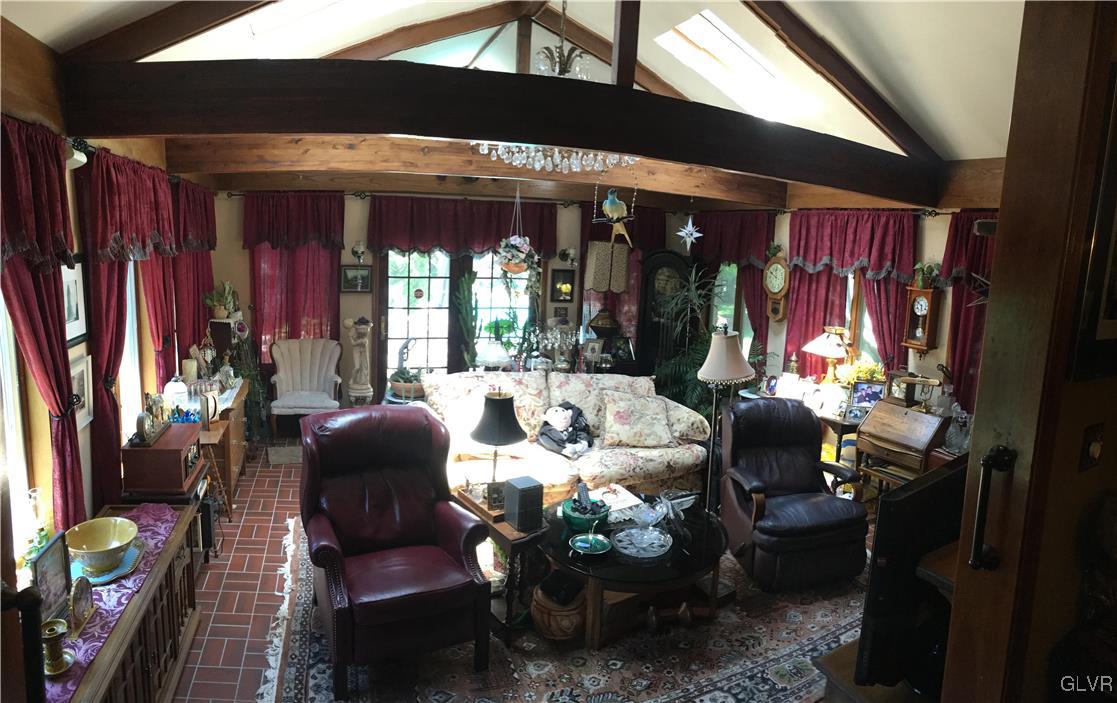 3581 Nijaro Road Bethlehem, PA 18020 - Photo 8 of 43 Gallery Image 8