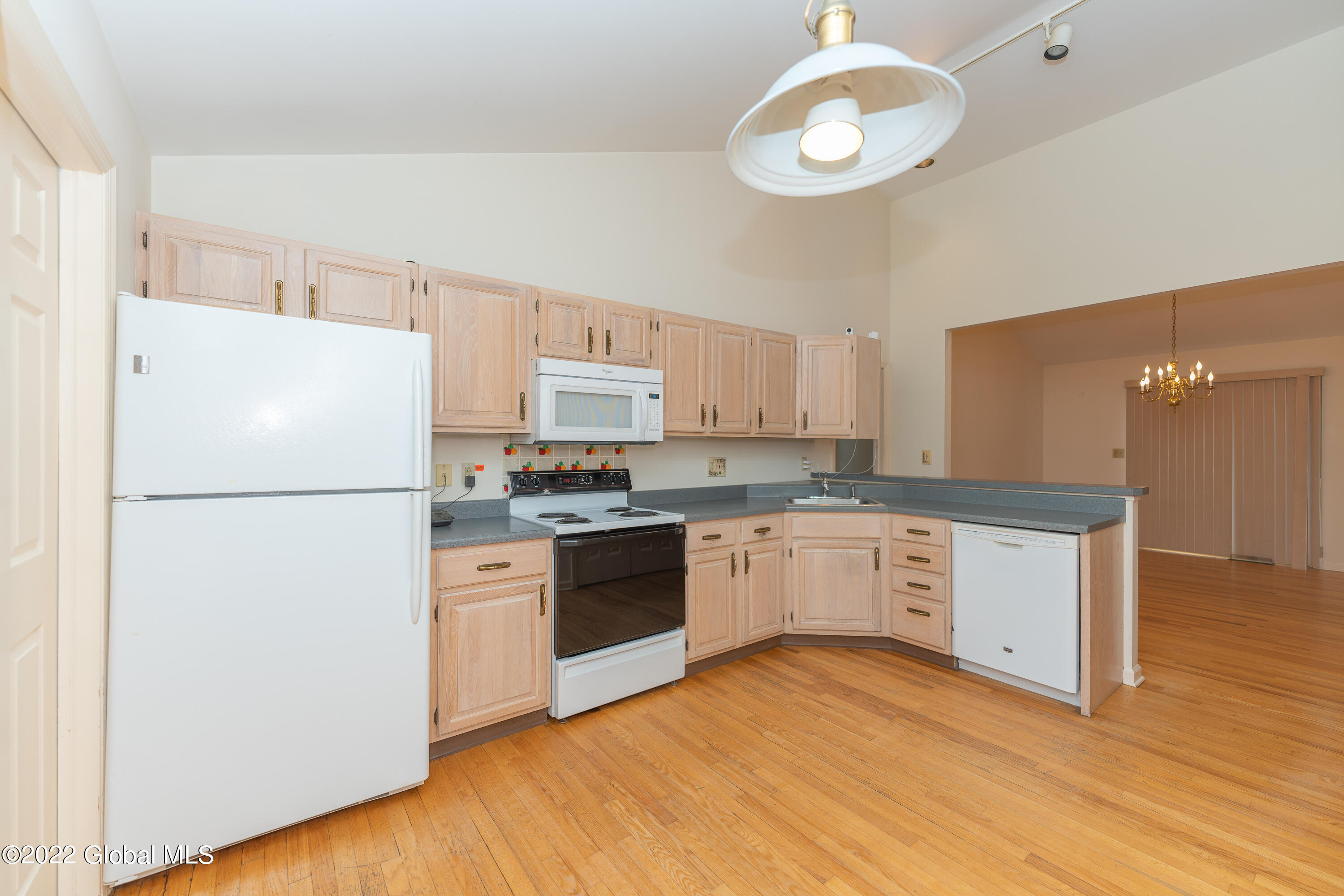 23 Gregg Road Altamont, NY 12009 - Photo 29 of 74 4 Kitchen 6