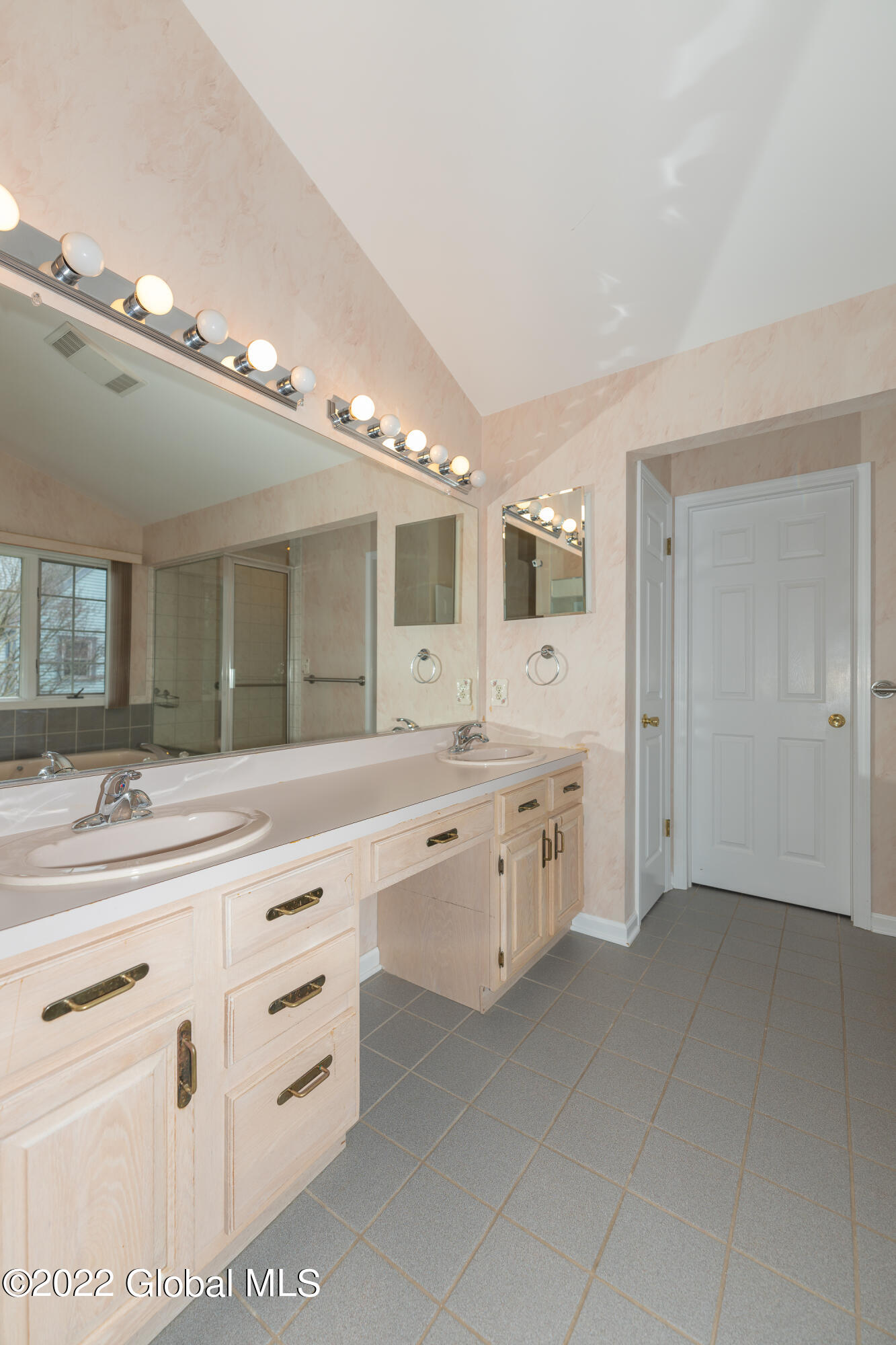 23 Gregg Road Altamont, NY 12009 - Photo 35 of 74 6 Master 5