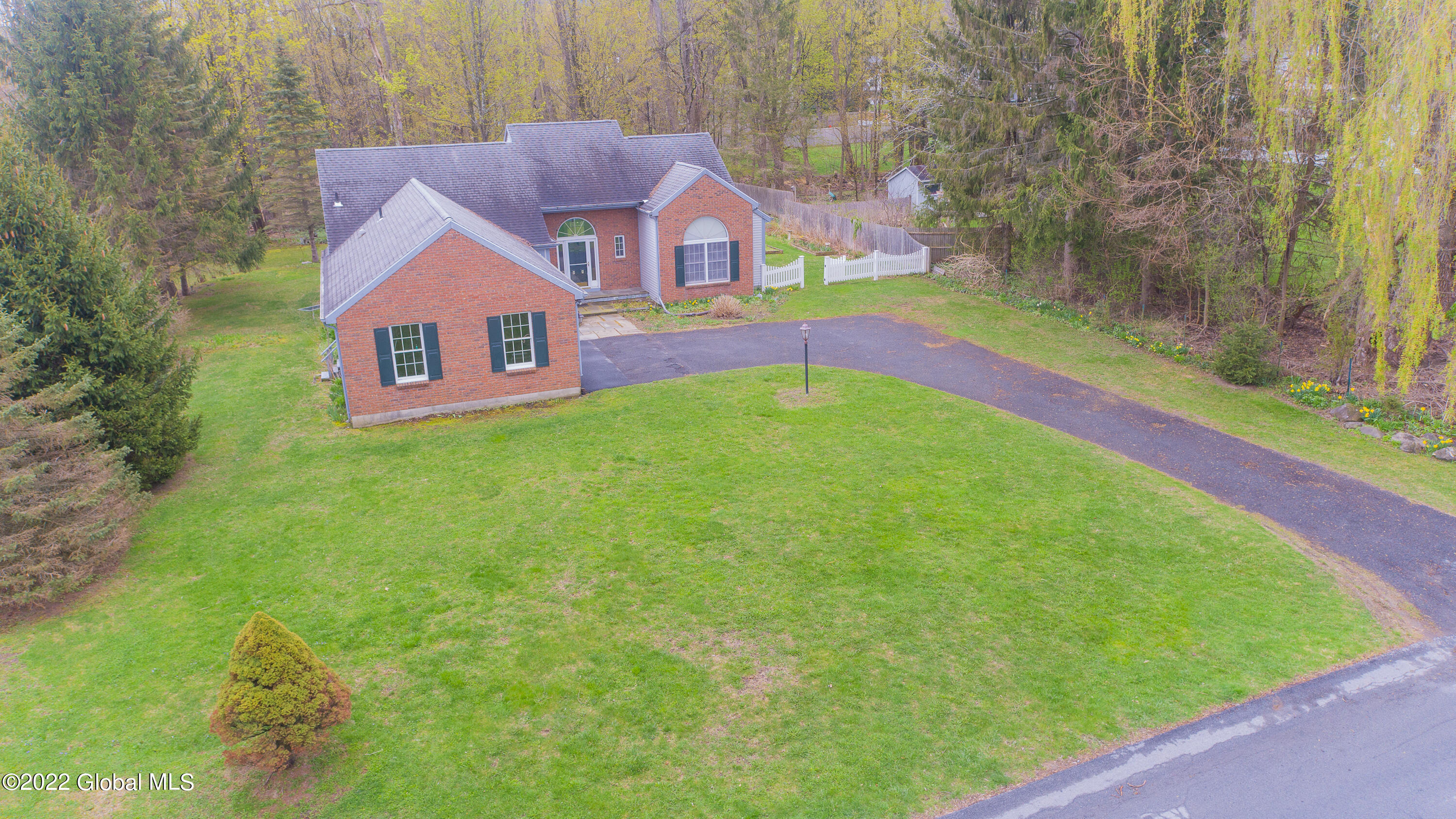23 Gregg Road Altamont, NY 12009 - Photo 5 of 74 0 Air Front 5