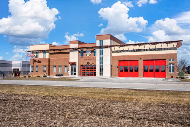 $514,990 | 9966 Edgebrook Lane, Huntley, IL 60142