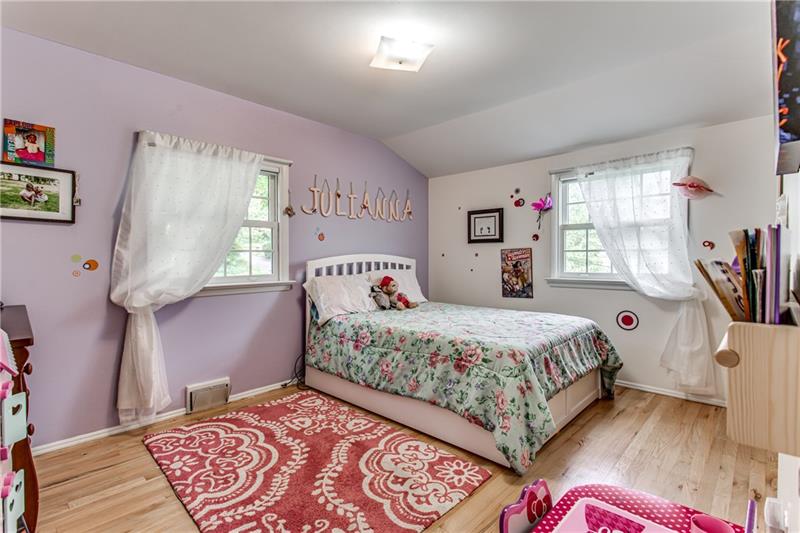 211 Sunridge Road Pittsburgh, PA 15238 - Photo 21 of 25 Gallery Image 21