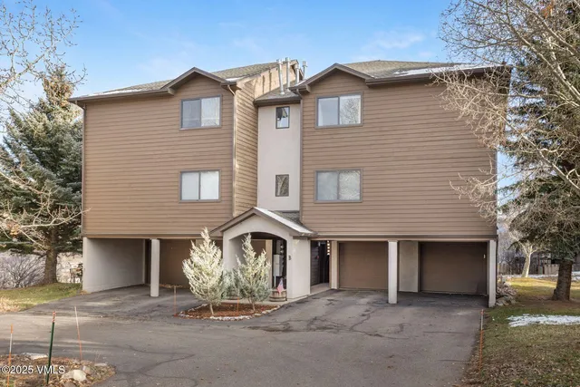 $775,000 | 3008 Wildridge Road, Unit B4, Avon, CO 81620
