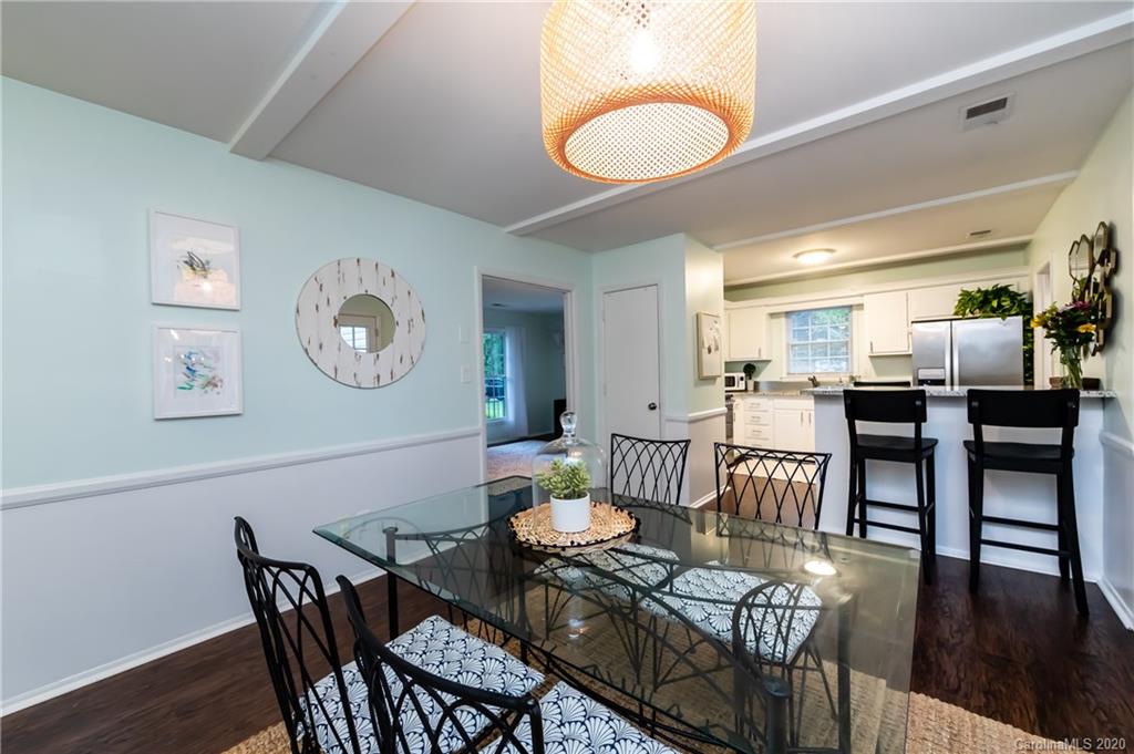 6584 Stoney Ridge Road Matthews, NC 28104 - Photo 12 of 29 Gallery Image 12