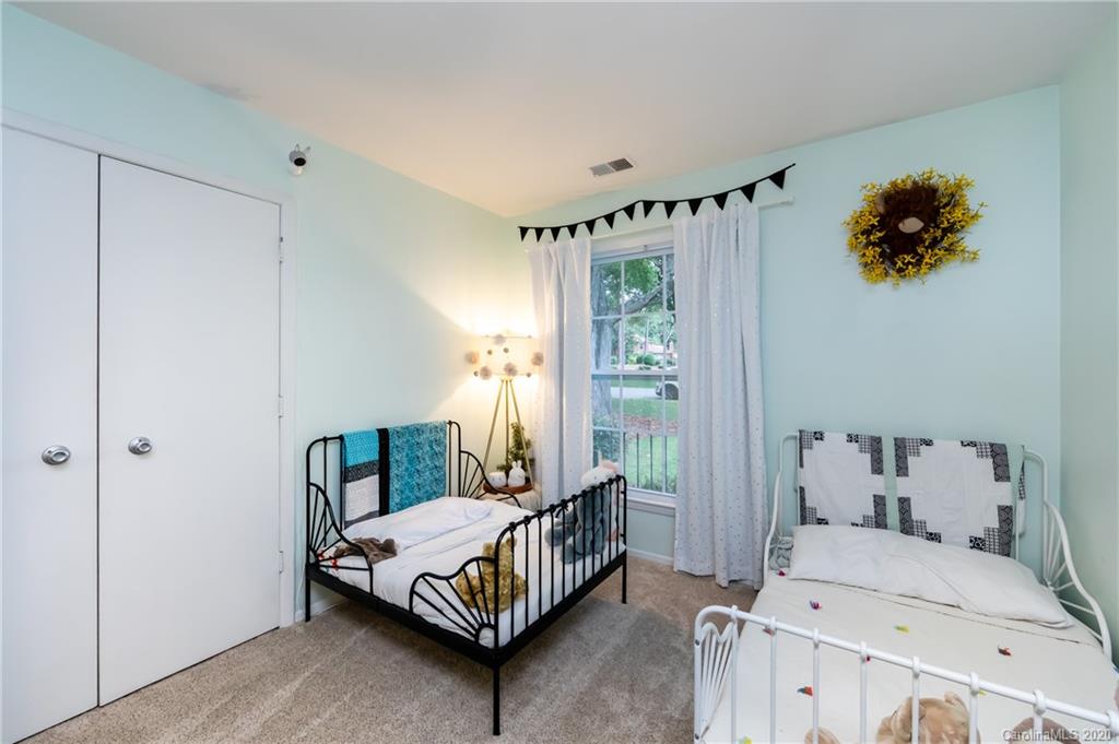 6584 Stoney Ridge Road Matthews, NC 28104 - Photo 16 of 29 Gallery Image 16
