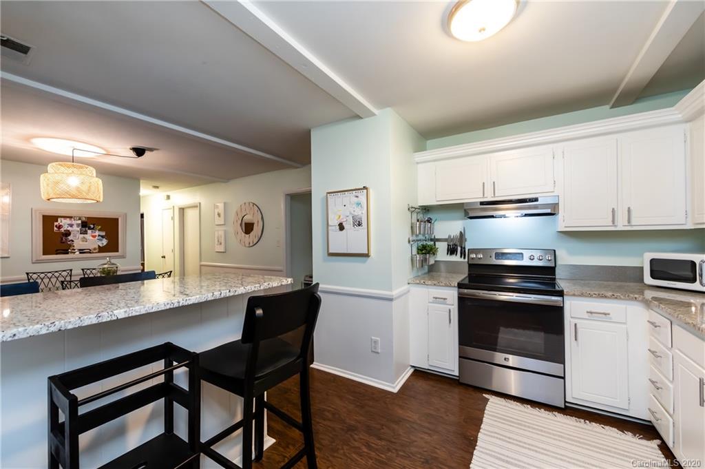 6584 Stoney Ridge Road Matthews, NC 28104 - Photo 9 of 29 Gallery Image 9