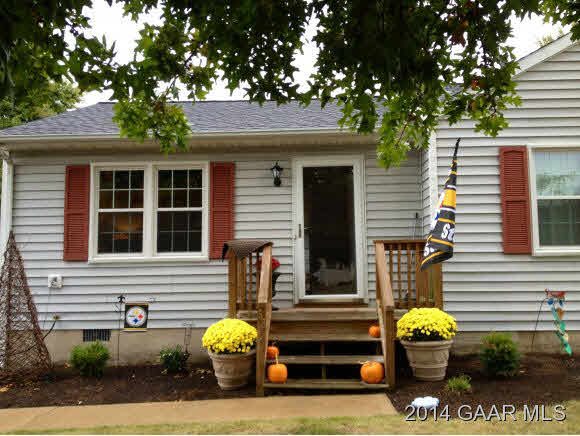 53 Ox Road Waynesboro, VA 22980 - Photo 2 of 14 a front view of a house with patio