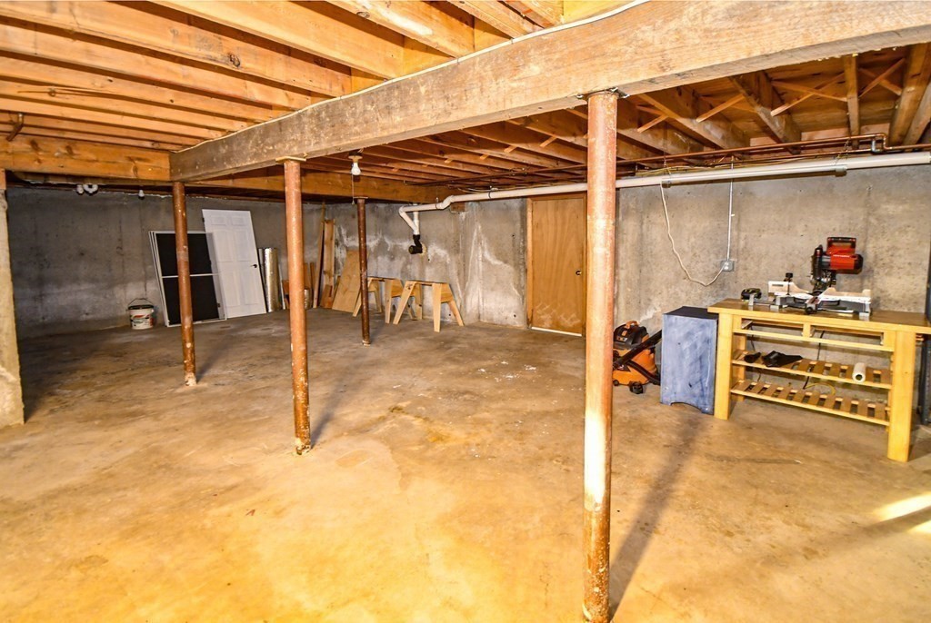 1 Brush Hill Road Merrimac, MA 01860 - Photo 27 of 35 Gallery Image 27