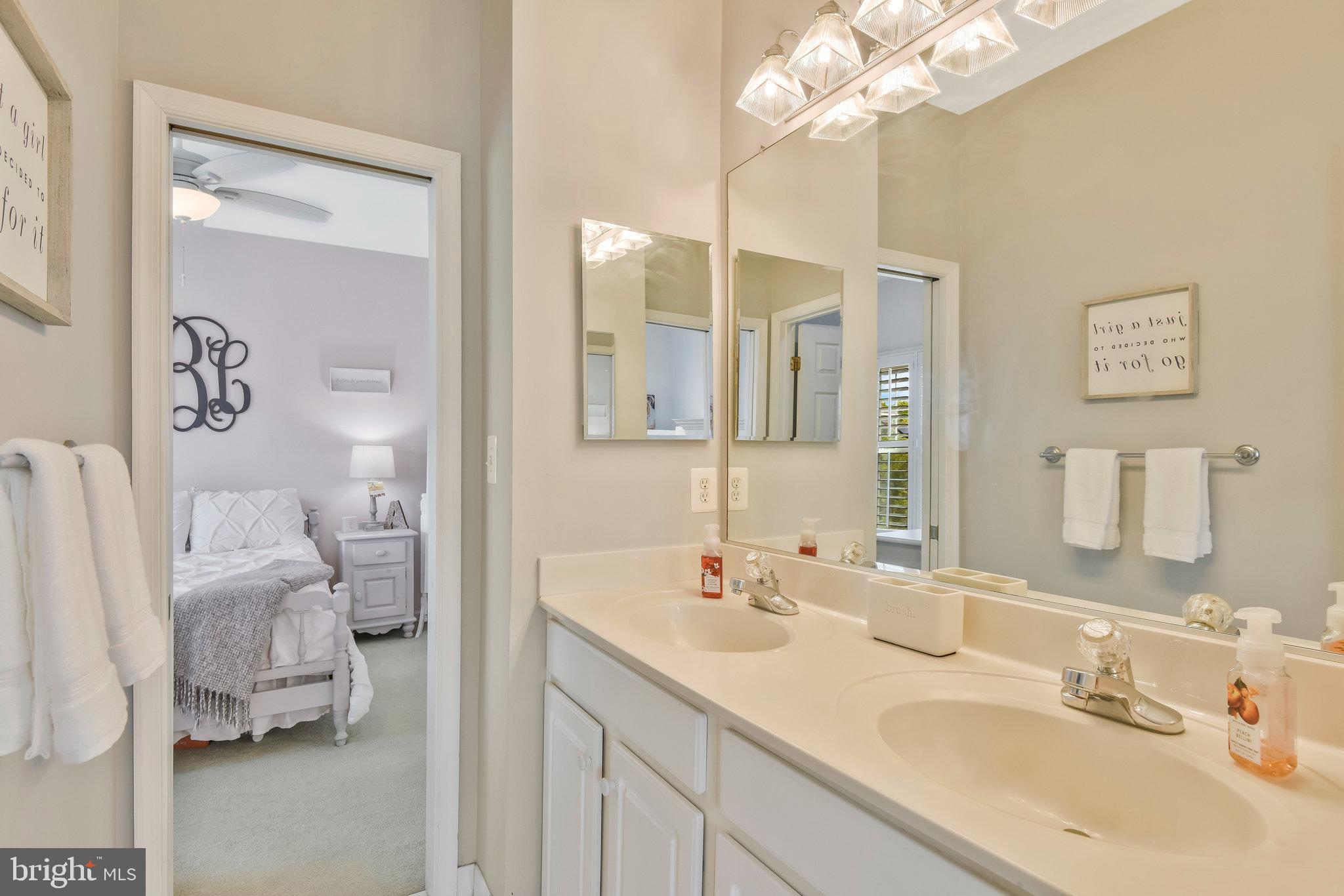 43801 Paramount Place Chantilly, VA 20152 - Photo 60 of 105