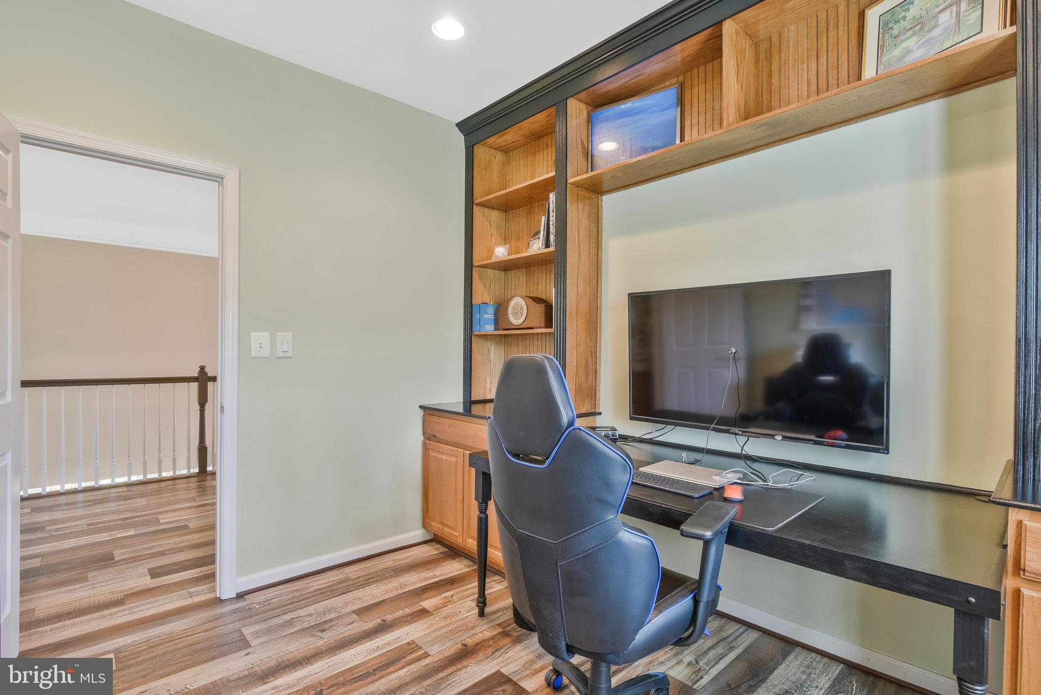 43801 Paramount Place Chantilly, VA 20152 - Photo 66 of 105