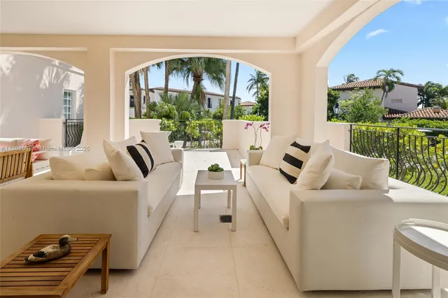 $4,500,000 | 19216 Fisher Island Drive, Unit 19216, Miami Beach, FL 33109