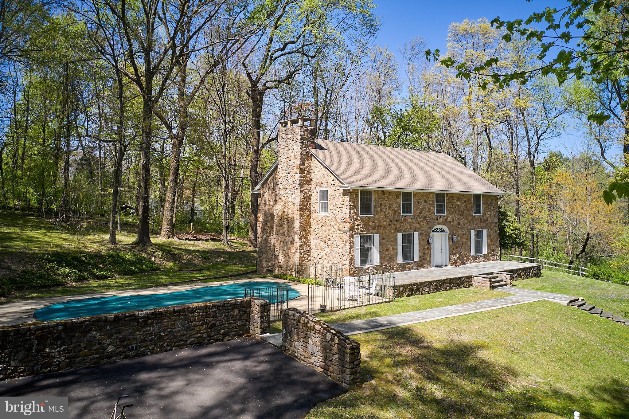 2981 Comfort Road New Hope, PA 18938 - Photo 25 of 33 a view of a house with backyard and sitting area