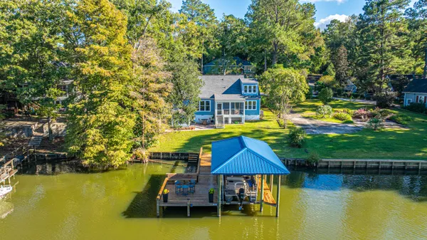 $575,000 | 1075 Chapel Branch Road, Santee, SC 29142