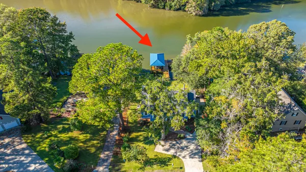 $575,000 | 1075 Chapel Branch Road, Santee, SC 29142