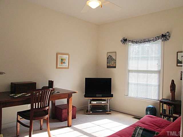 3815 Cambridge Road Durham, NC 27705 - Photo 13 of 20 Gallery Image 13
