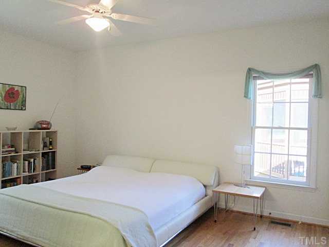 3815 Cambridge Road Durham, NC 27705 - Photo 10 of 20 Gallery Image 10