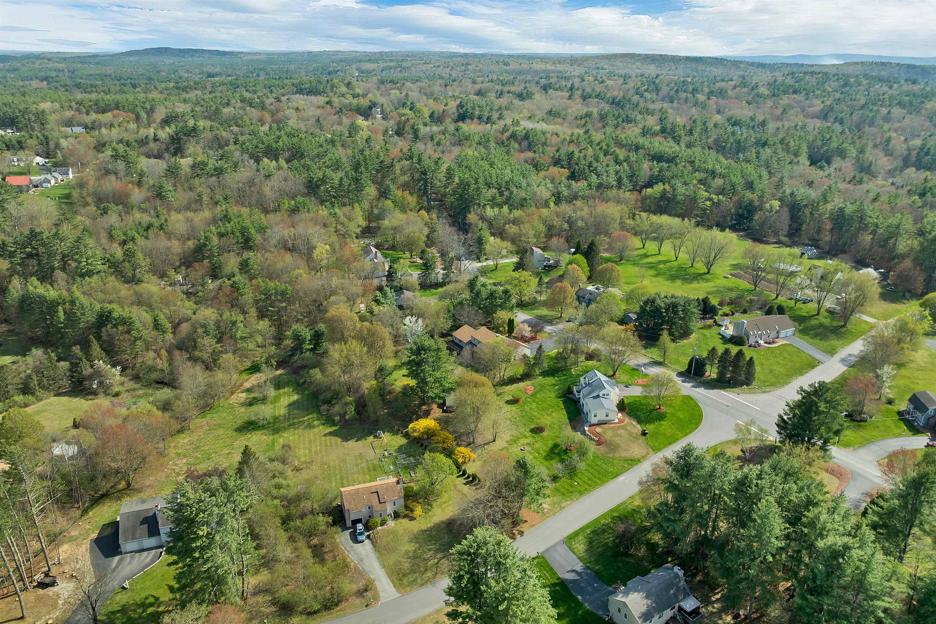 23 Woodward Road Merrimack, NH 03054 - Photo 54 of 55 Gallery Image 54