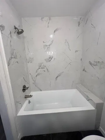 $2,800 | 97 Elm Street, Unit 3E, Yonkers, NY 10701