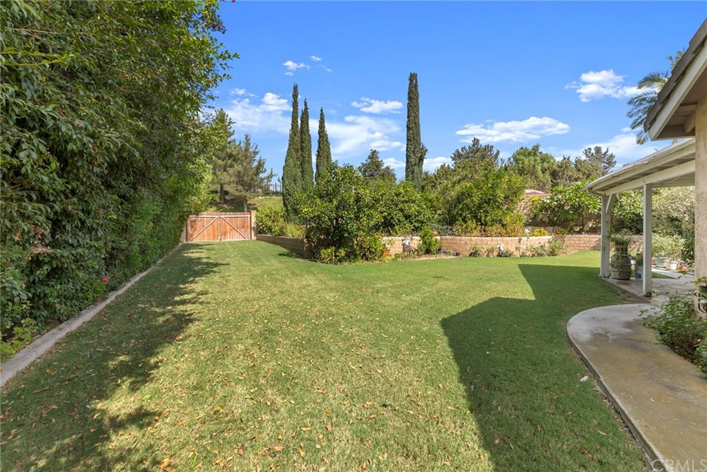 4051 La Concetta Drive Yorba Linda, CA 92886 - Photo 12 of 28