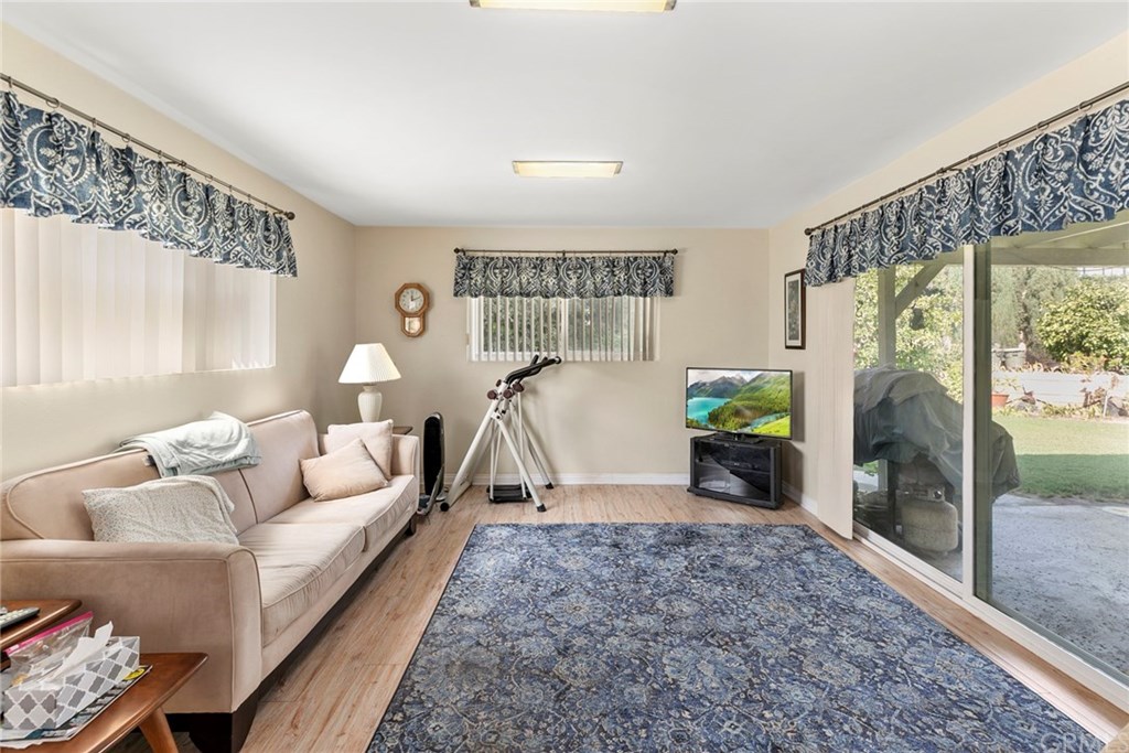 4051 La Concetta Drive Yorba Linda, CA 92886 - Photo 5 of 28