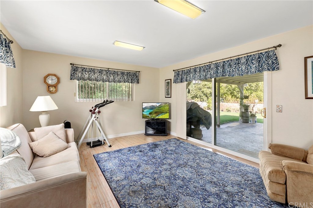 4051 La Concetta Drive Yorba Linda, CA 92886 - Photo 7 of 28