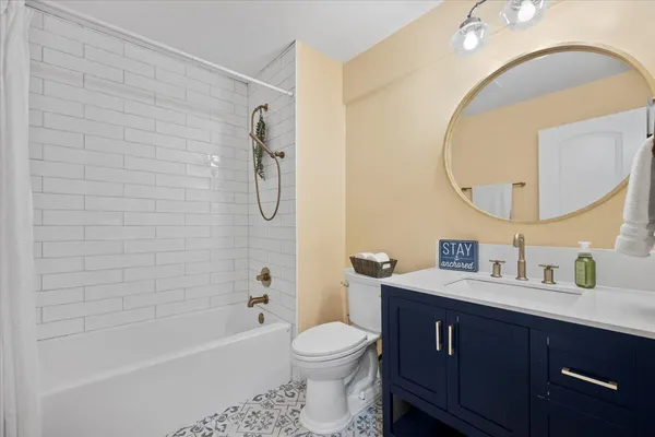 $3,500 | 4 Ironwood Way North, Palm Beach Gardens, FL 33418