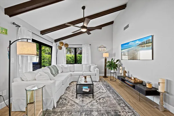 $3,500 | 4 Ironwood Way North, Palm Beach Gardens, FL 33418