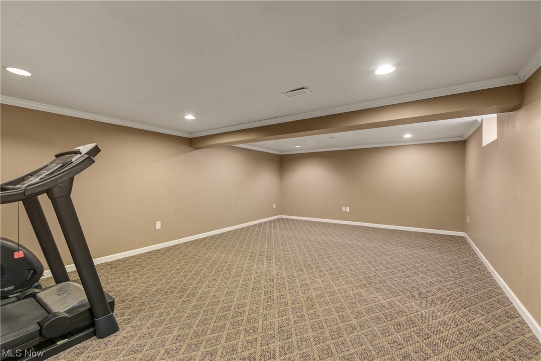 25035 Lake Road Bay Village, OH 44140 - Photo 24 of 35 Gallery Image 24