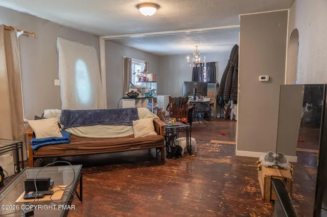 $179,900 | 106 Independence Road, East Stroudsburg, PA 18301