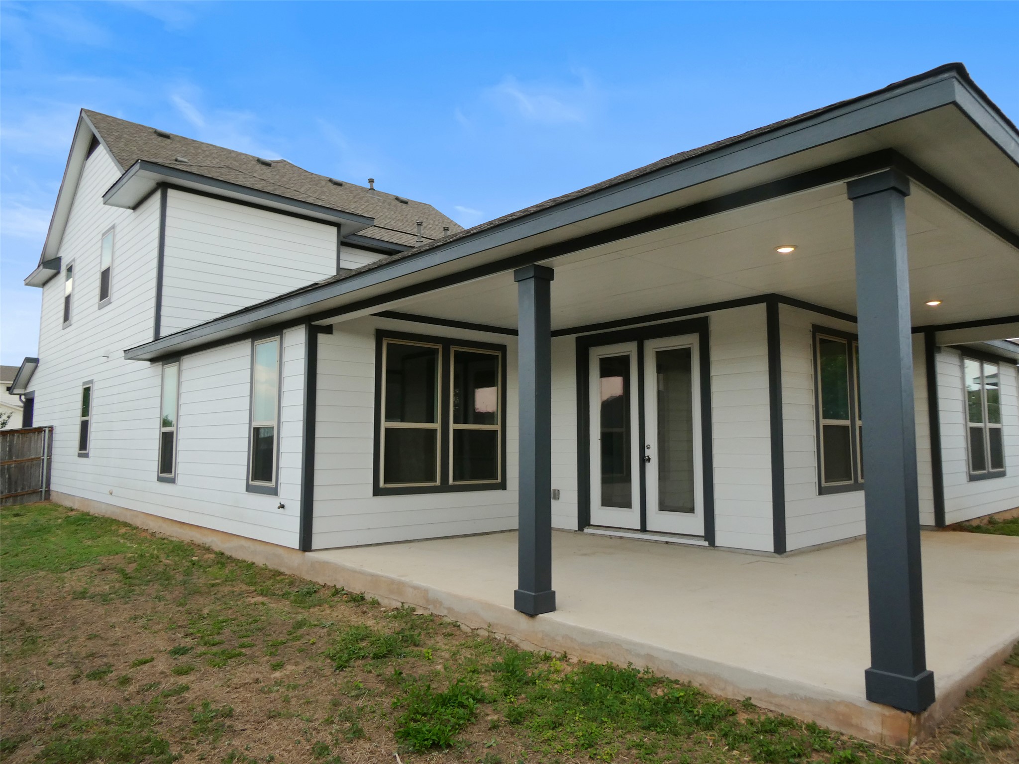 8201 Greyhawk Cove Austin, TX 78744 - Photo 25 of 27