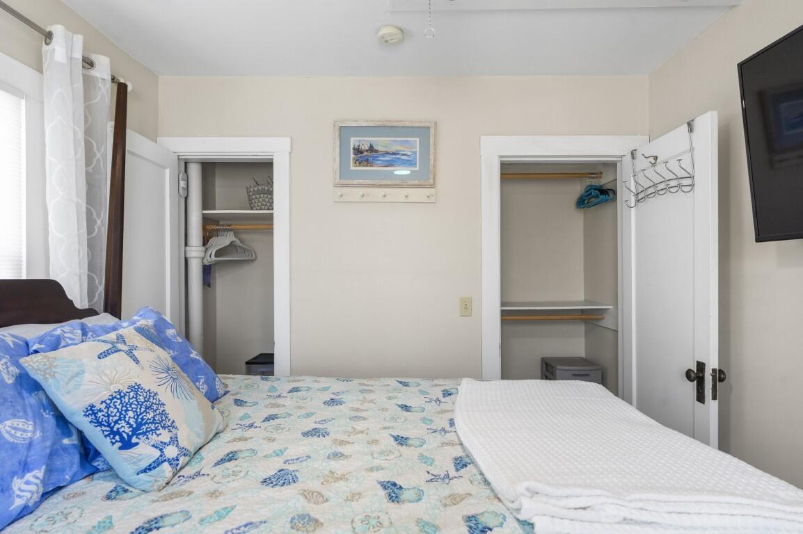 642 Ocean Point Road East Boothbay, ME 04544 - Photo 24 of 36 27