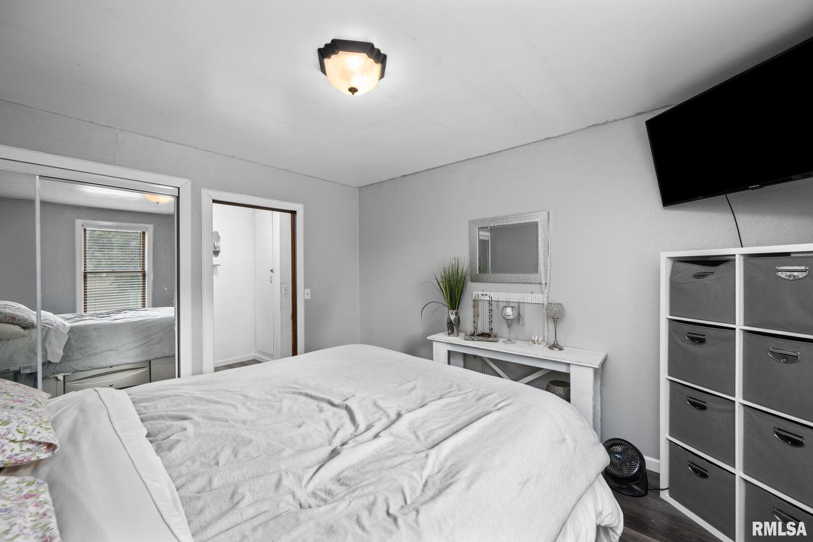 406 234th Street Aledo, IL 61231 - Photo 14 of 26