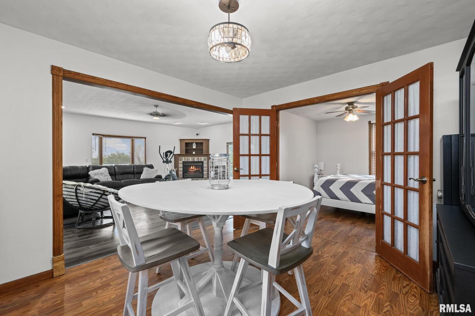 406 234th Street Aledo, IL 61231 - Photo 7 of 26