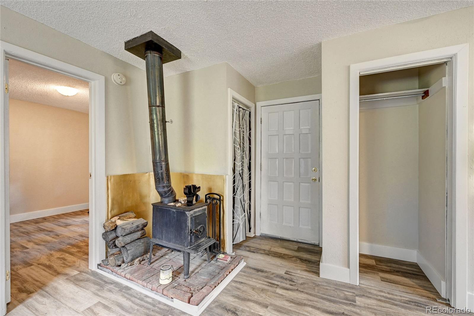 85 Gauthier Road Bailey, CO 80421 - Photo 5 of 22 Gallery Image 5