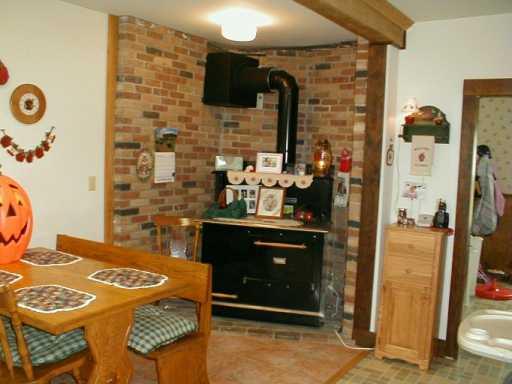 589 Lake Road Hadley, PA 16130 - Photo 3 of 8 Other.