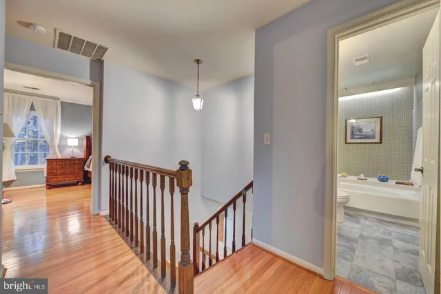 $3,400 | 1404 Bayshire Lane, Herndon, VA 20170