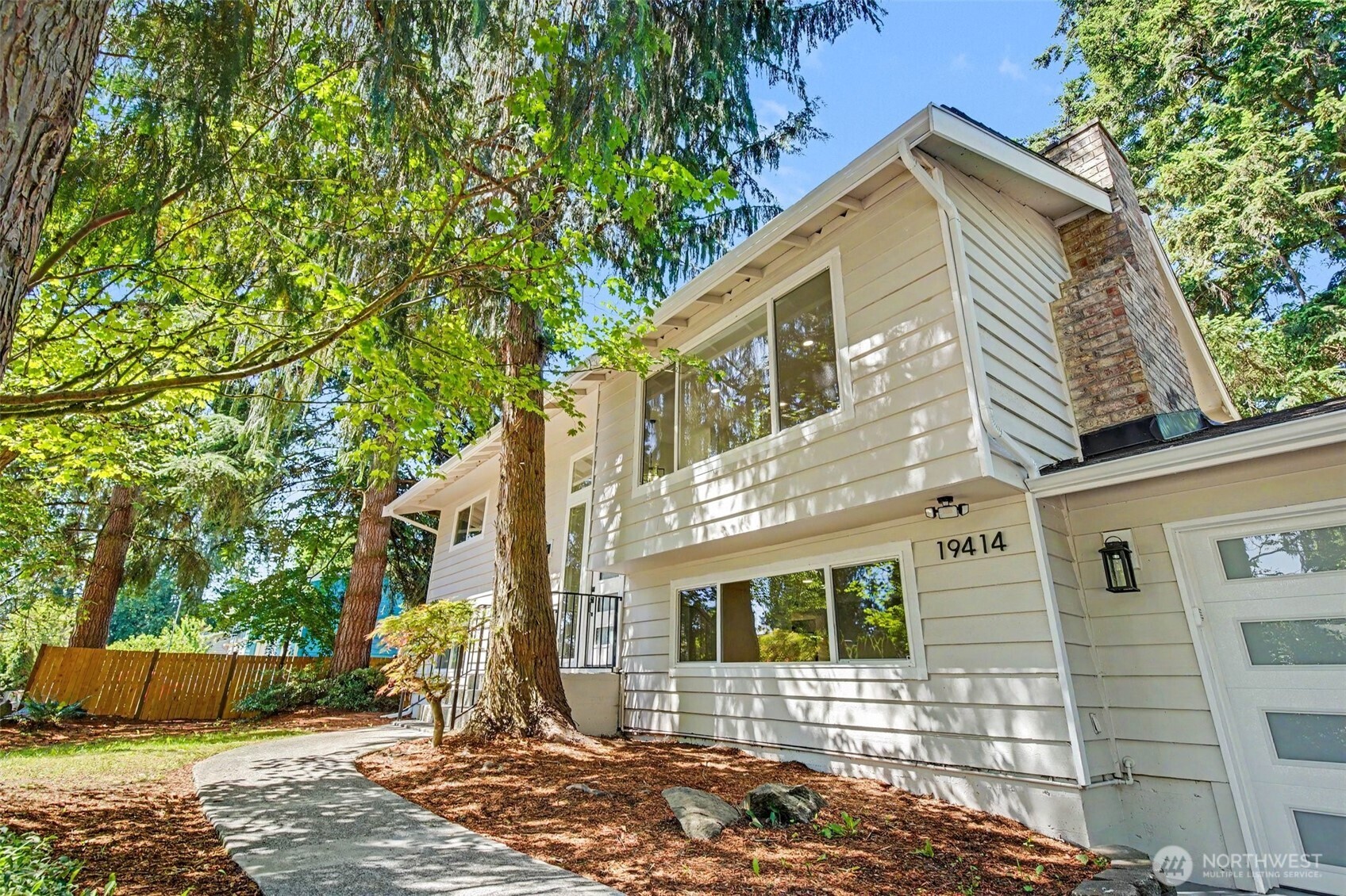 19414 1st Avenue Southeast Bothell, WA 98012 - Photo 3 of 39