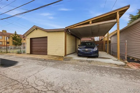 $365,000 | 5005 Parker Avenue, St. Louis, MO 63139