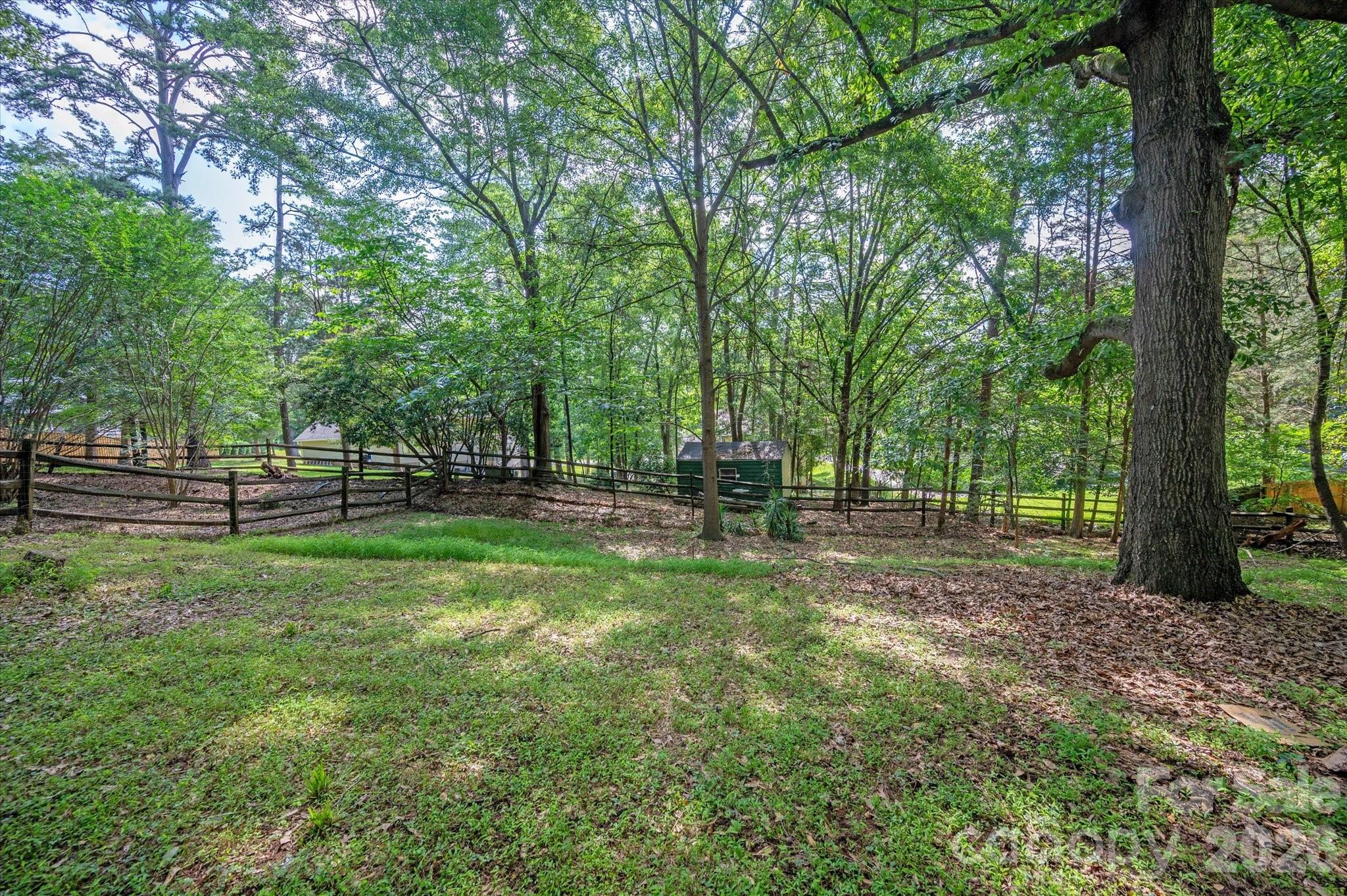 7611 Robin Crest Road Charlotte, NC 28226 - Photo 48 of 48