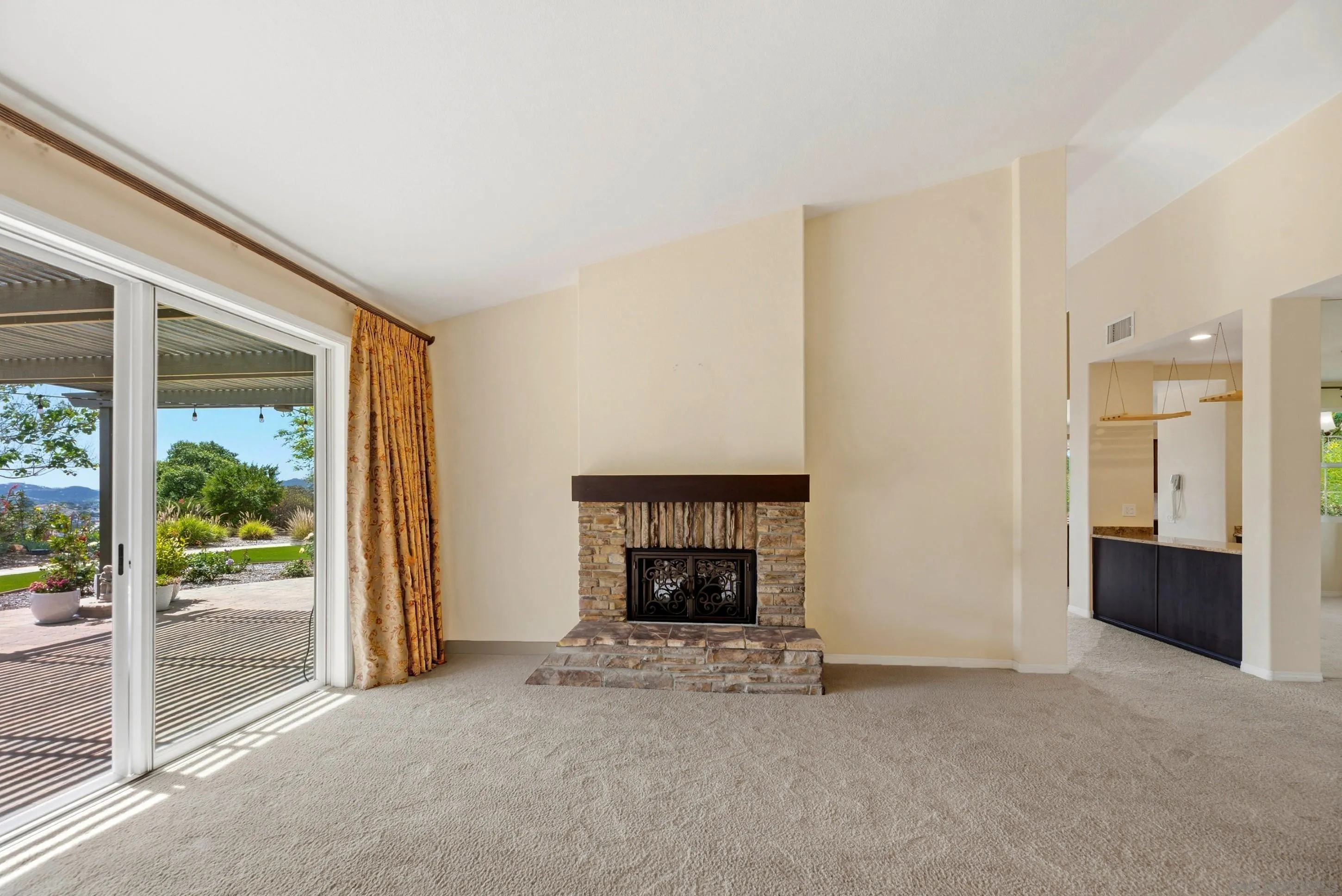14505 Wildgrove Road Poway, CA 92064 - Photo 13 of 55 Gallery Image 13