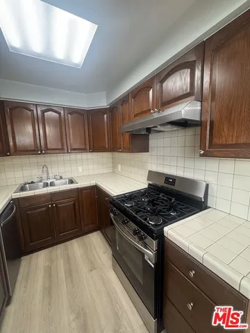 $2,850 | 4804 Bellflower Avenue, North Hollywood, CA 91602