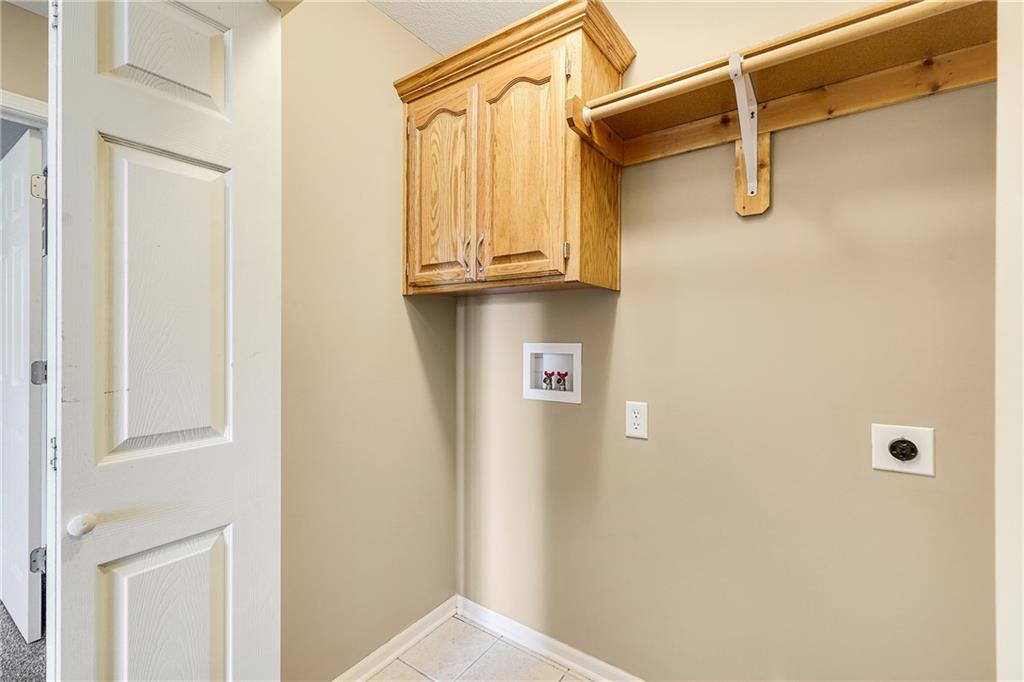 701 Homeland Buckner, MO 64016 - Photo 13 of 31