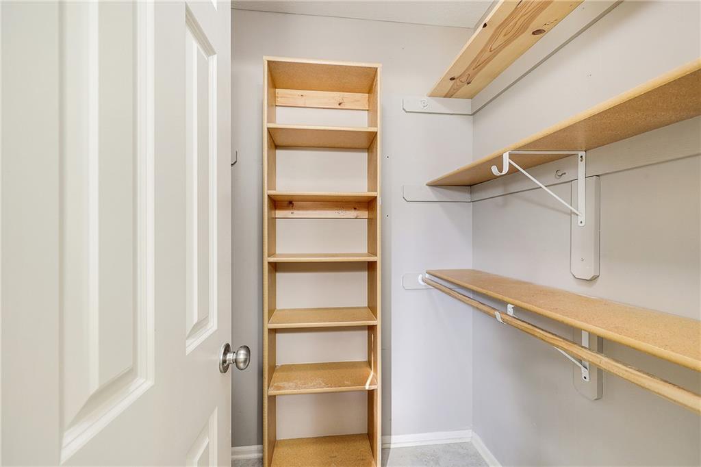 701 Homeland Buckner, MO 64016 - Photo 17 of 31