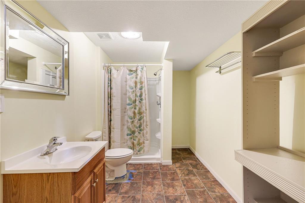 701 Homeland Buckner, MO 64016 - Photo 22 of 31