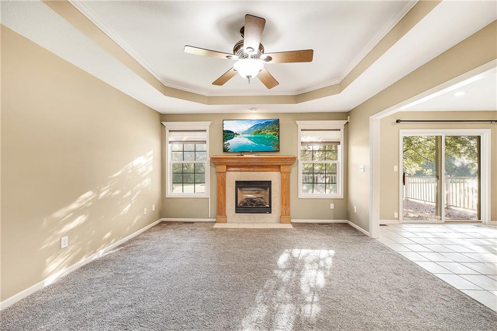 701 Homeland Buckner, MO 64016 - Photo 5 of 31