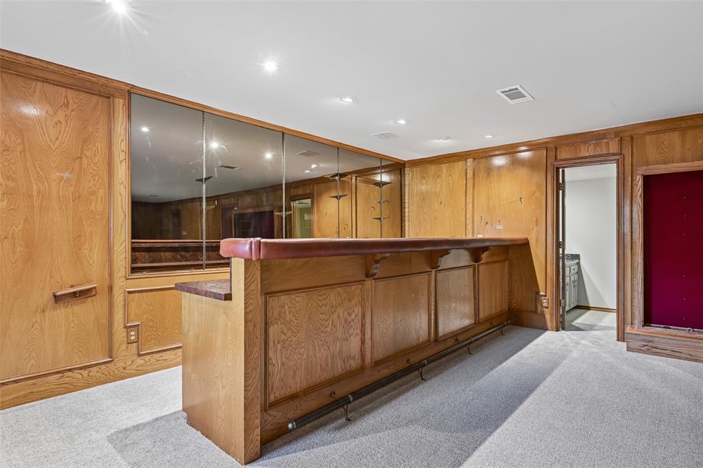 13216 Hillcrest Road Dallas, TX 75240 - Photo 20 of 40