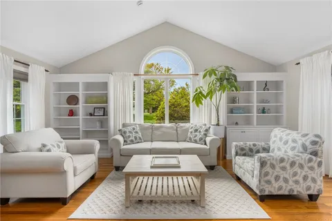 $698,000 | 213 Corey Lane, Unit 213, Middletown, RI 02842
