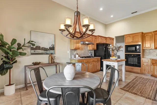 $715,000 | 4020 Silver Star Court, Rocklin, CA 95765