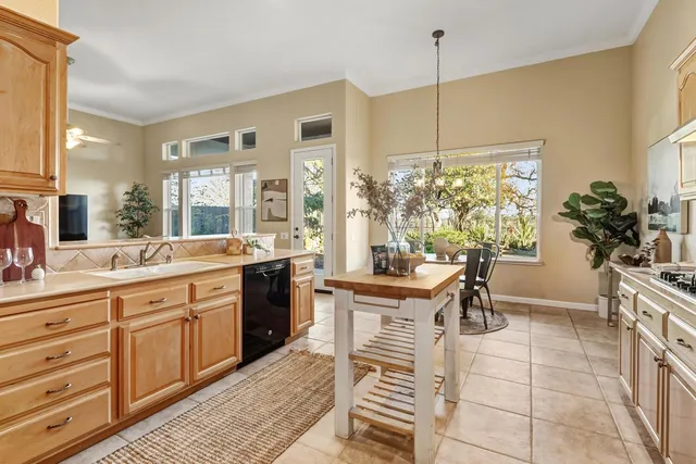 $715,000 | 4020 Silver Star Court, Rocklin, CA 95765