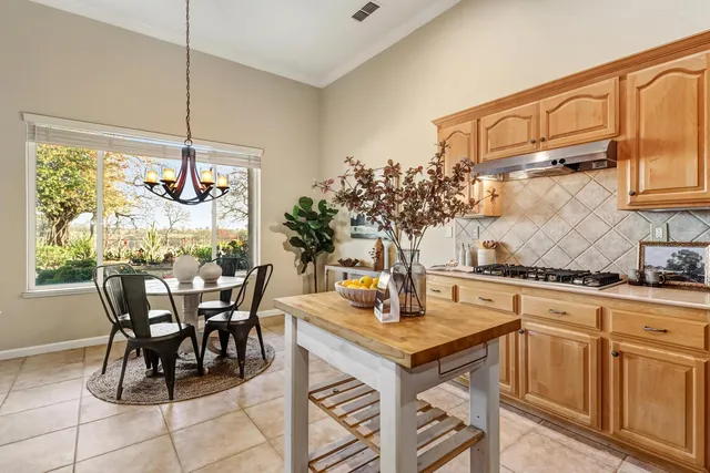 $715,000 | 4020 Silver Star Court, Rocklin, CA 95765